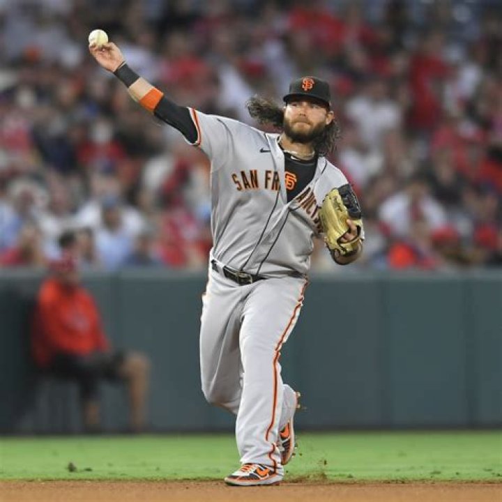 Brandon Crawford Goes Shirtless For The Win