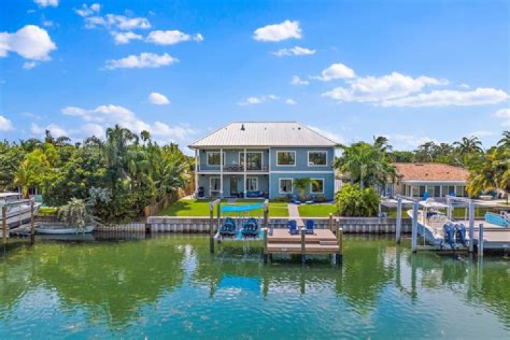 Discover Rachel Parcell's Exquisite Home For Sale