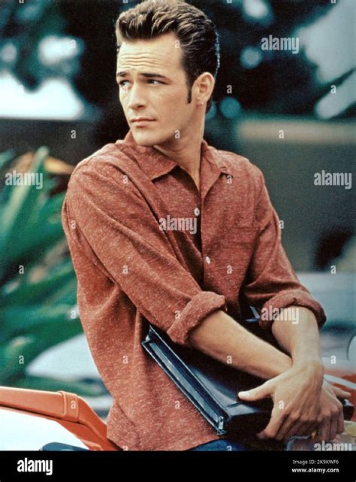 Luke Perry Images: A Photographic Journey Of An Iconic Actor