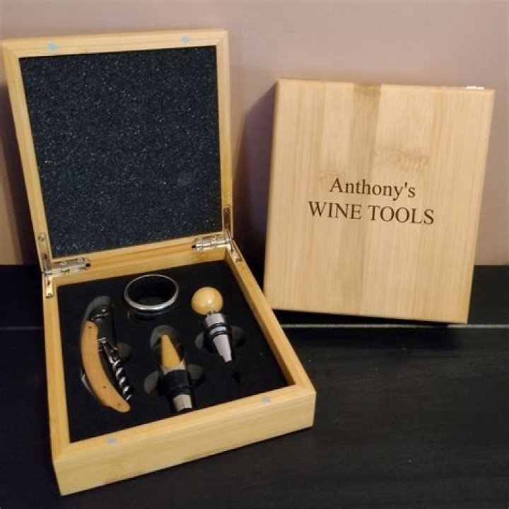 Sommelier Pins: The Perfect Accessory For Wine Enthusiasts